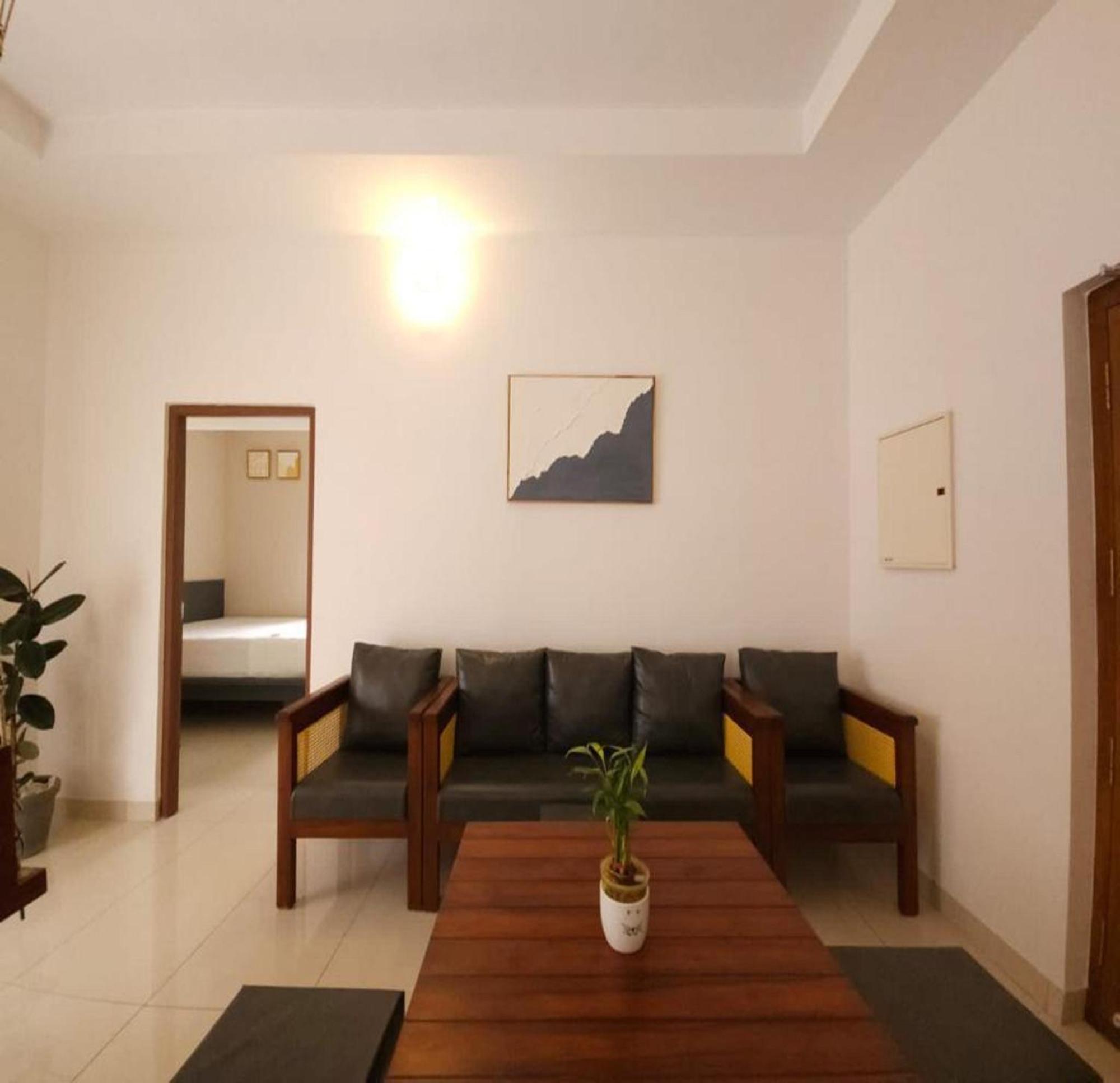 Thulasi Avenue Inn Pollachi Bagian luar foto