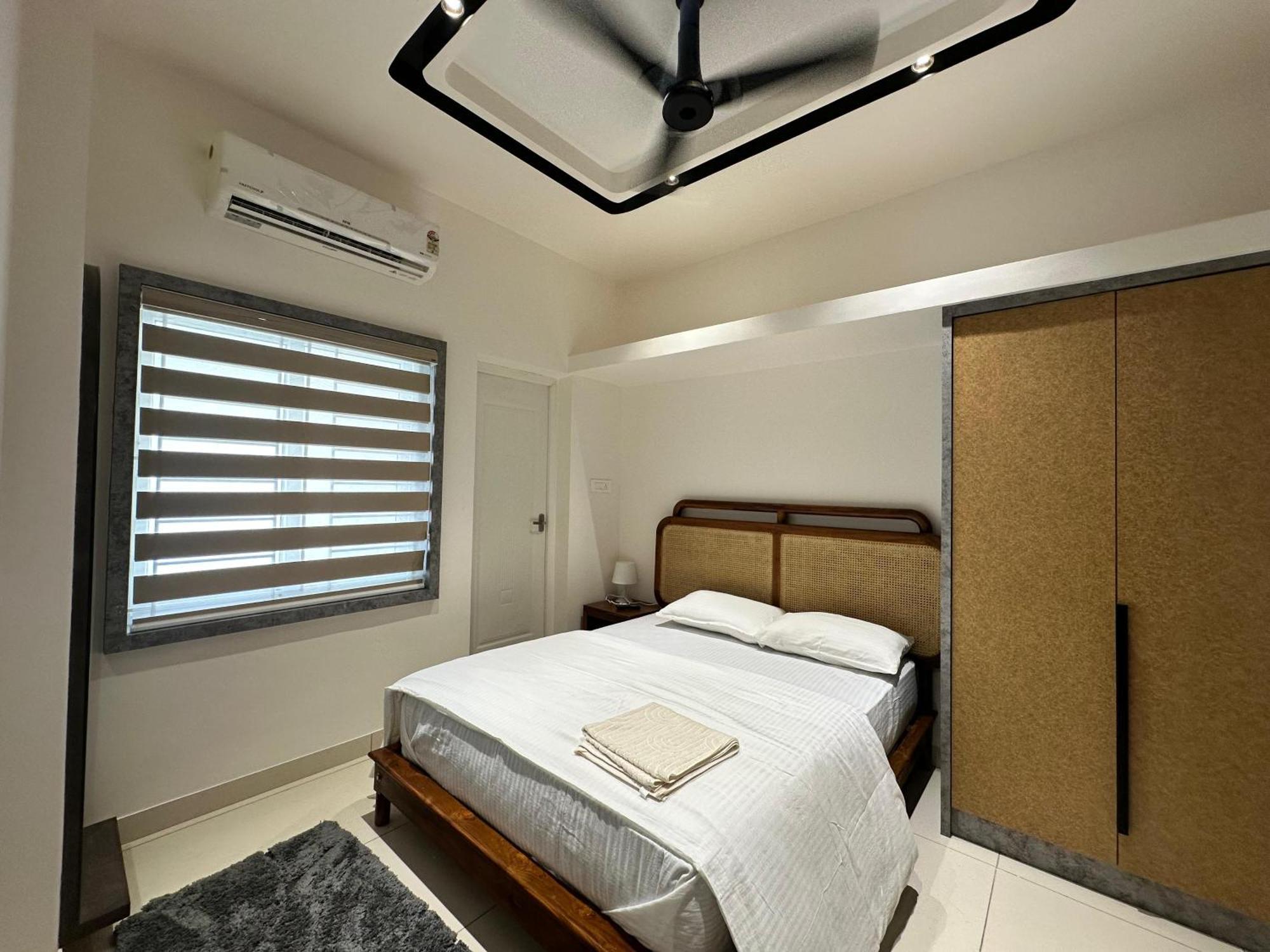 Thulasi Avenue Inn Pollachi Bagian luar foto