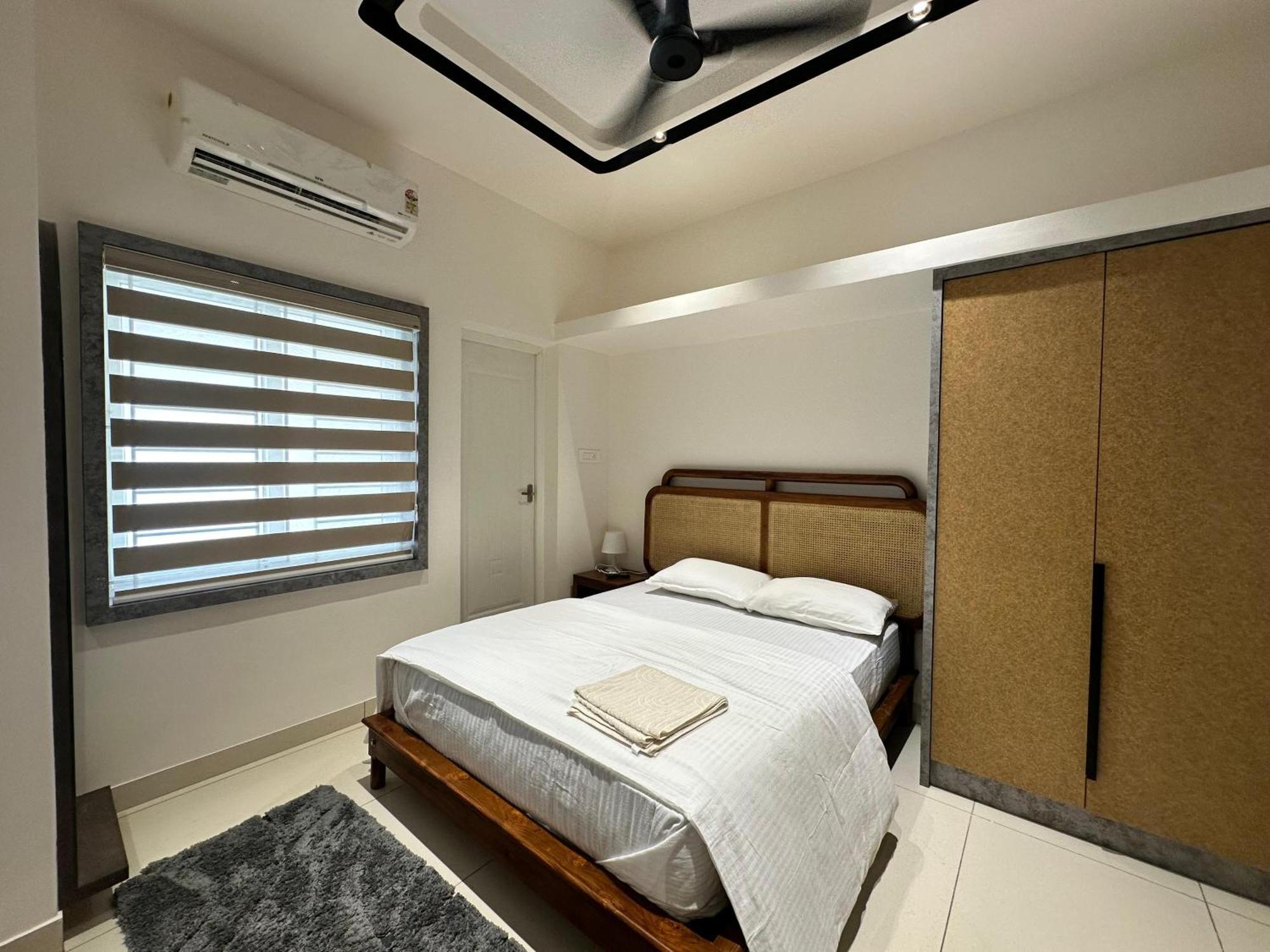 Thulasi Avenue Inn Pollachi Bagian luar foto